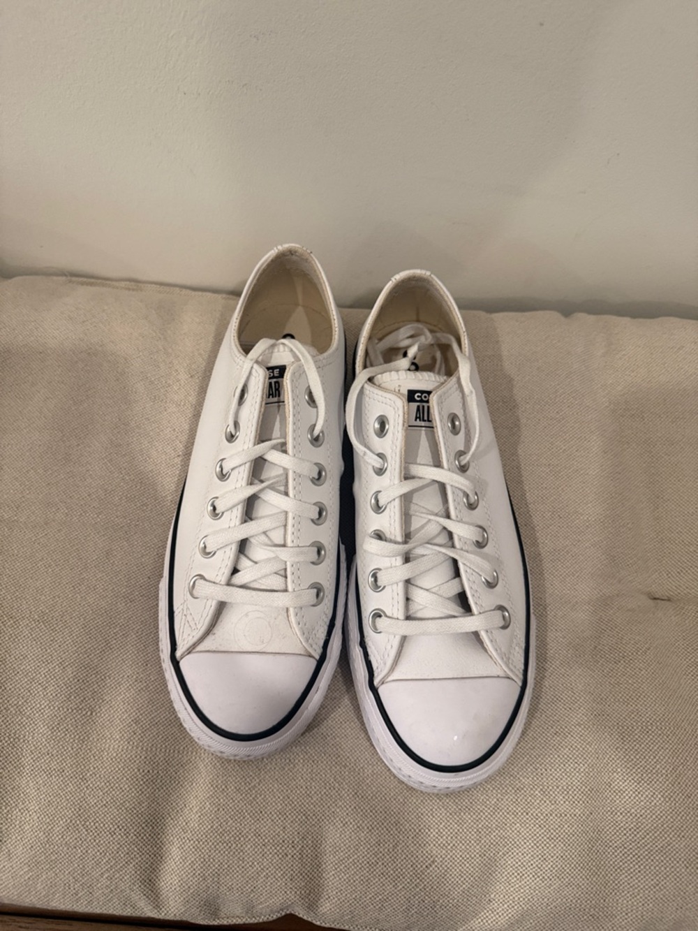 Chuck Taylor All Star Low Top Platform Leather Sneaker